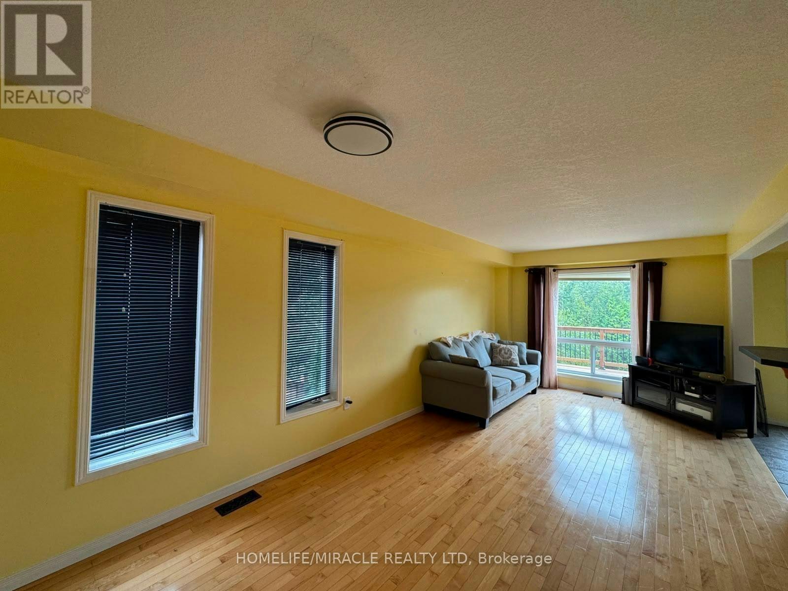 50 Buckingham Street, Orangeville, ON, L9W 5H7 - 6