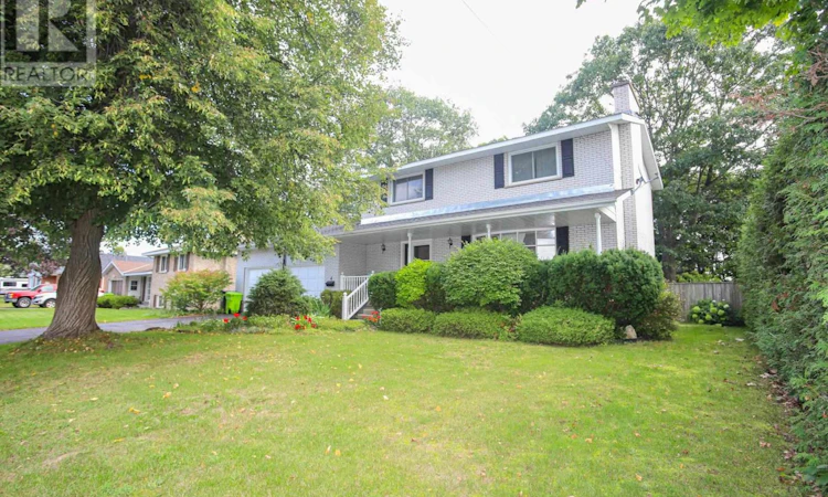 4 Silver Birch Drive