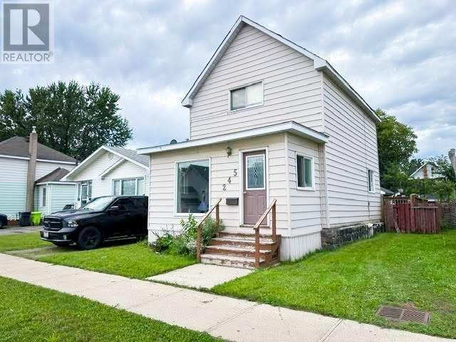 245 John Street, Sault Ste. Marie, ON, P6A 1P4