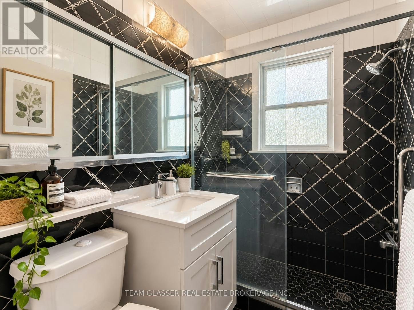 1627 Leonard Street, London, ON, N5W 3G5 - 14