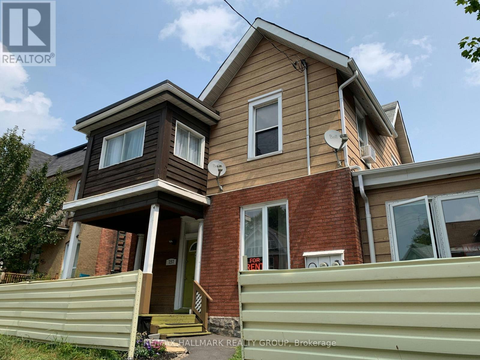 1-257 Bronson Avenue, Ottawa, ON, K1R 6H6