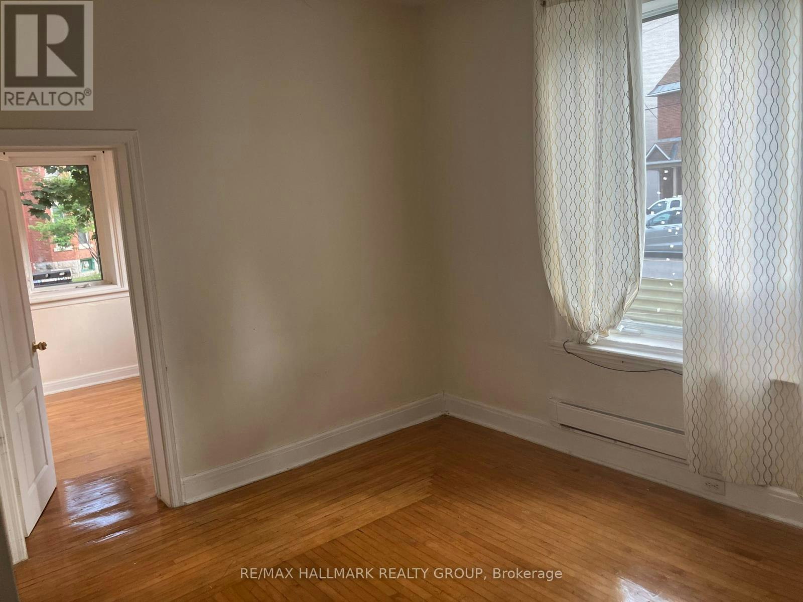 1-257 Bronson Avenue, Ottawa, ON, K1R 6H6 - 3