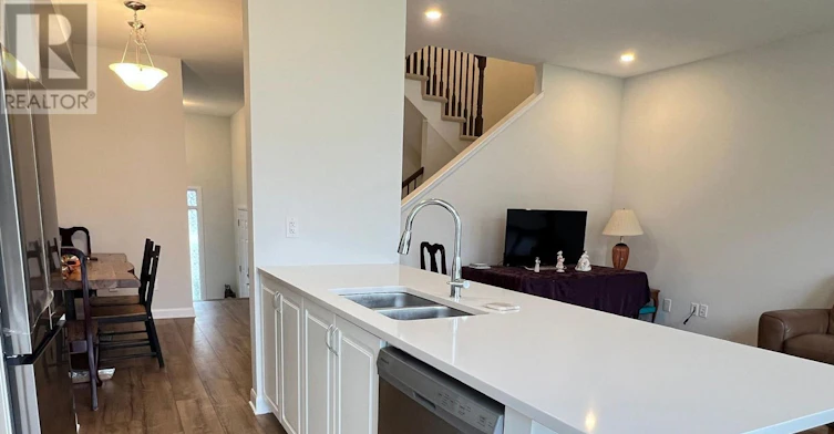 642 Hamsa Street, Ottawa, ON, K2J 6Z7 - 15