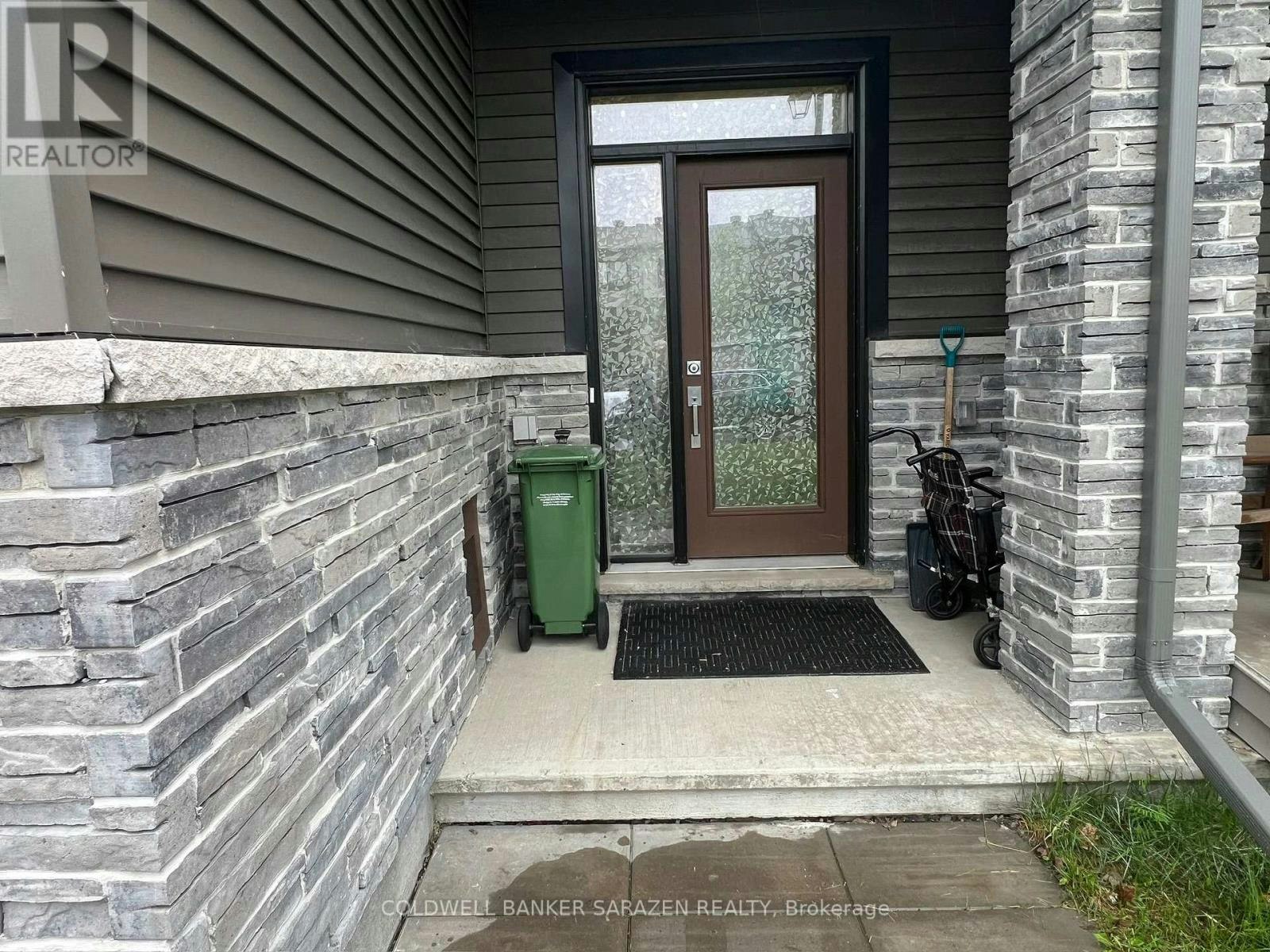 642 Hamsa Street, Ottawa, ON, K2J 6Z7 - 2