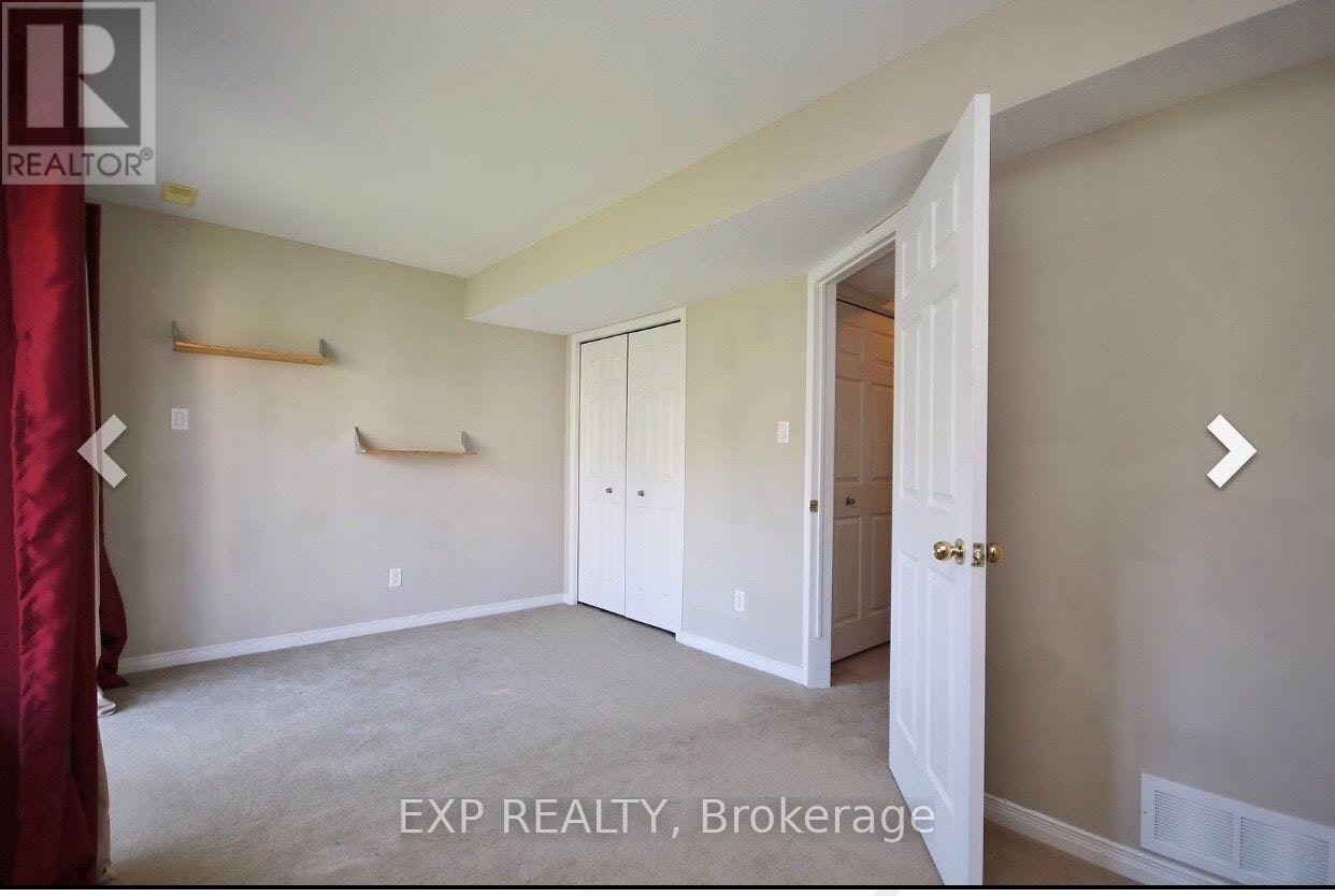 526 Reardon Private, Ottawa, ON, K1V 2L1 - 12