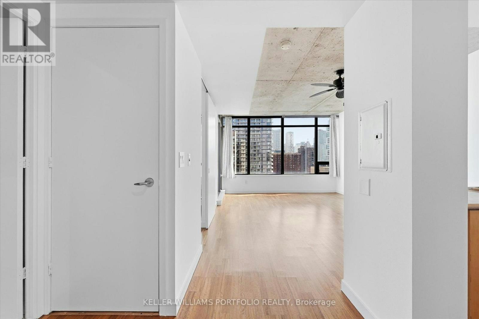 1602-281 Mutual Street, Toronto, ON, M4Y 3C4 - 7