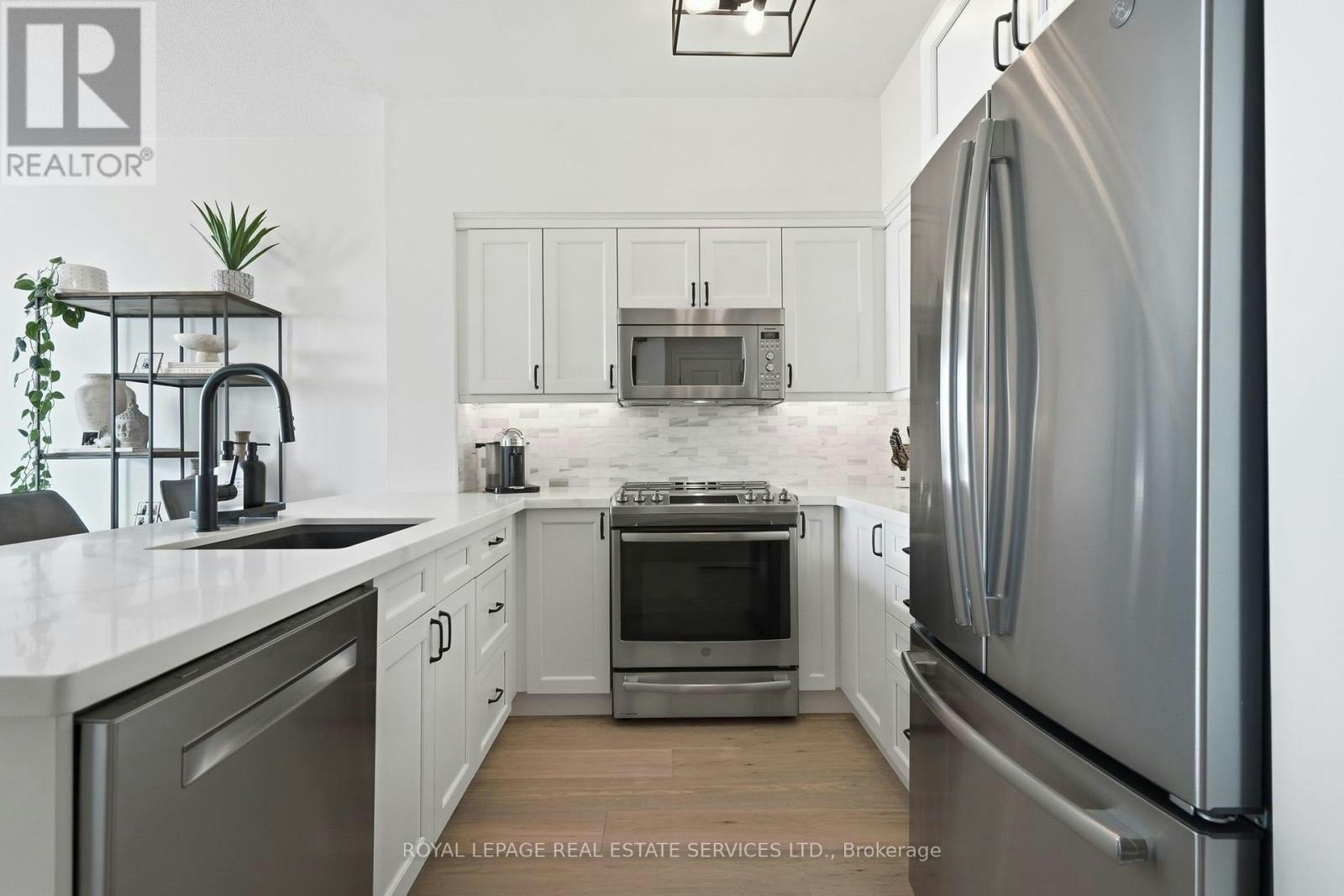 1607-150 Liberty Street EAST, Toronto, ON, M6K 3R5 - 11