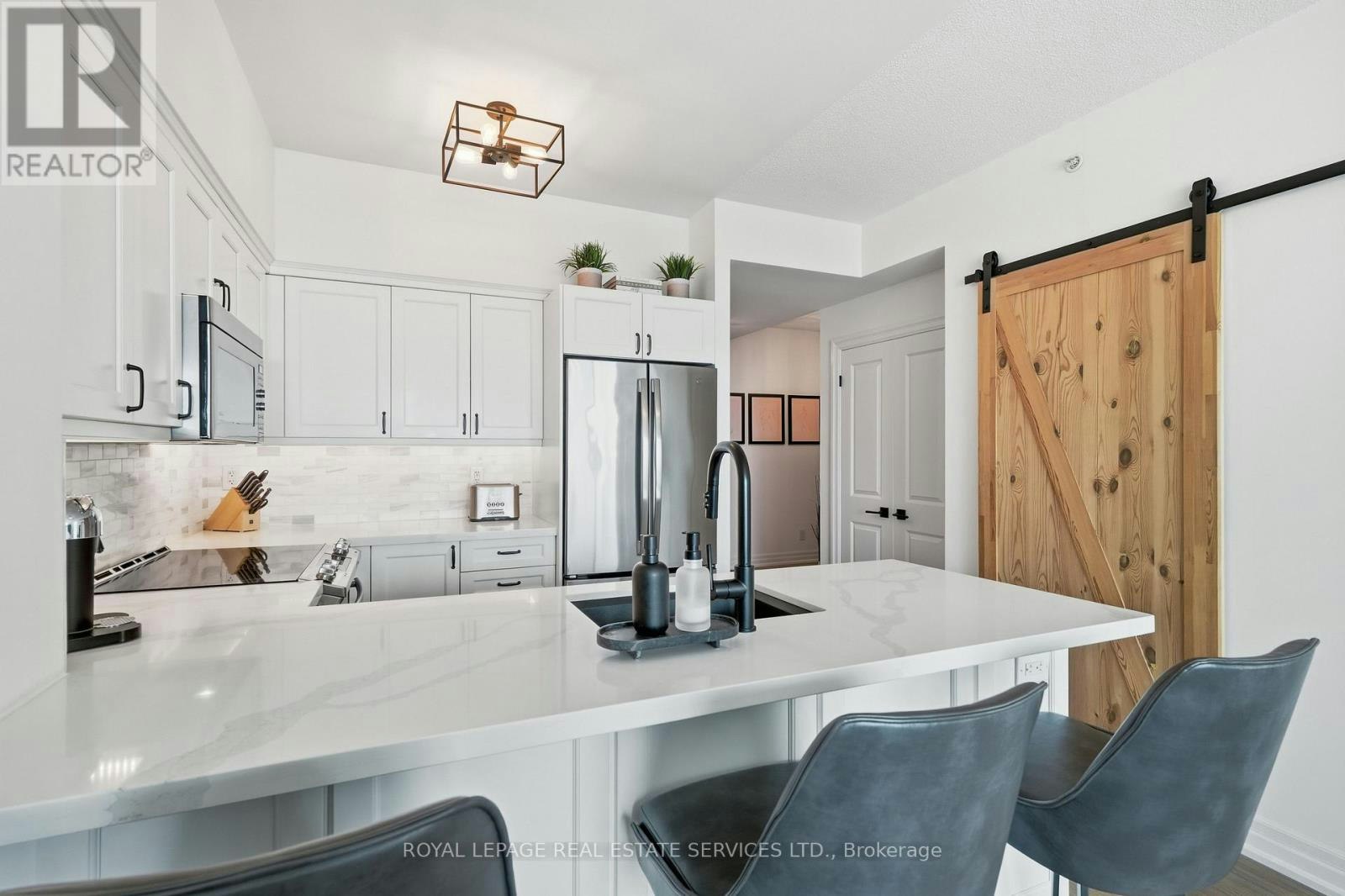 1607-150 Liberty Street EAST, Toronto, ON, M6K 3R5 - 9
