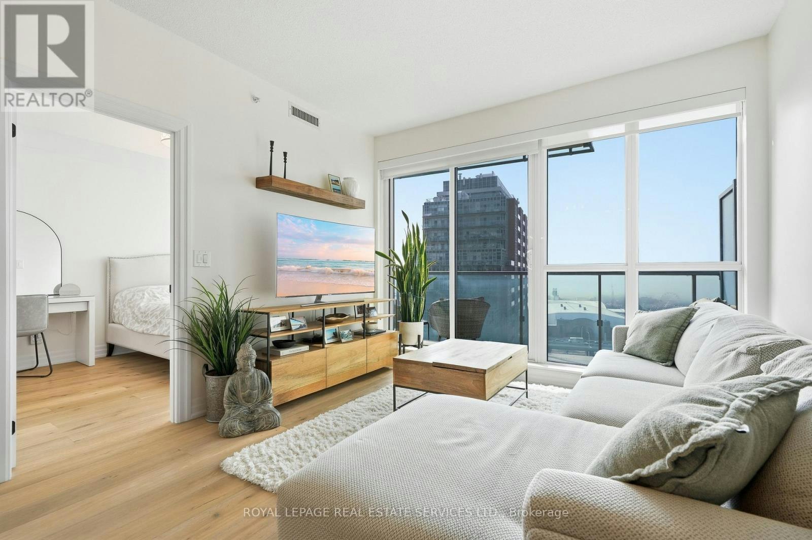 1607-150 Liberty Street EAST, Toronto, ON, M6K 3R5 - 5