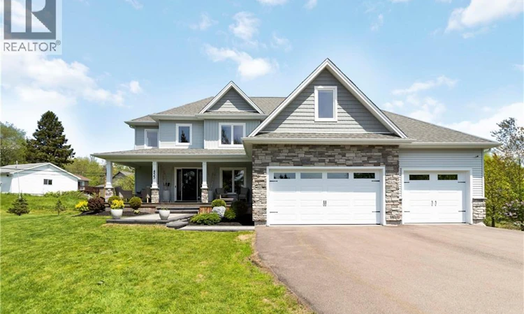 455 Danois Court