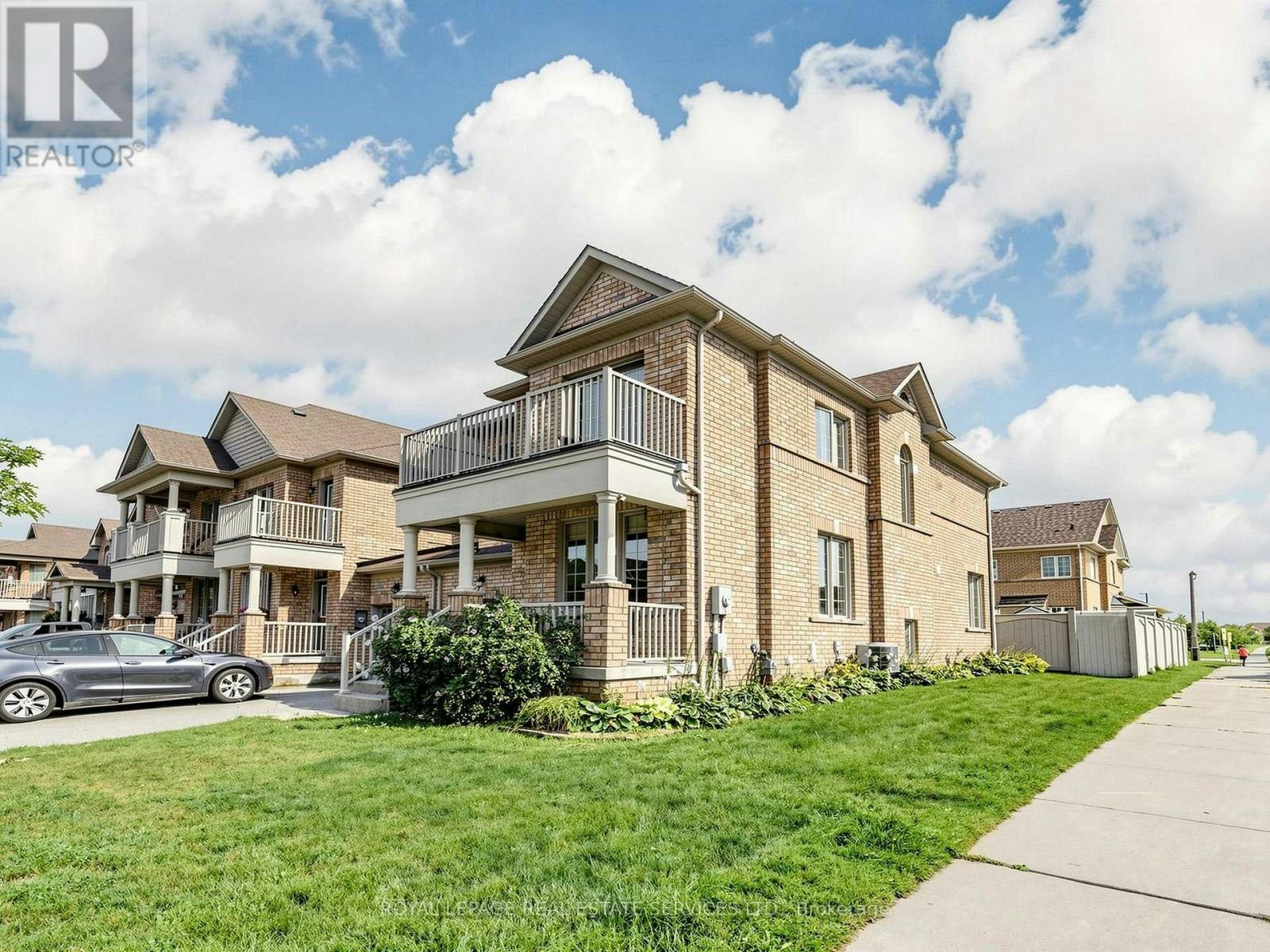 122 Juglans Crescent, Whitchurch-Stouffville, ON, L4A 1S5 - 2