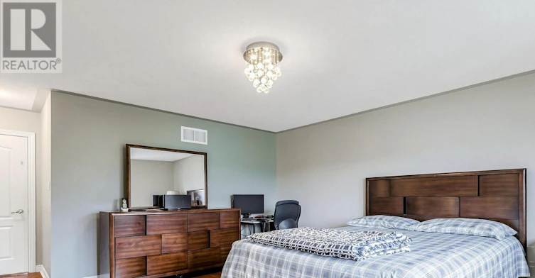 122 Juglans Crescent, Whitchurch-Stouffville, ON, L4A 1S5 - 16