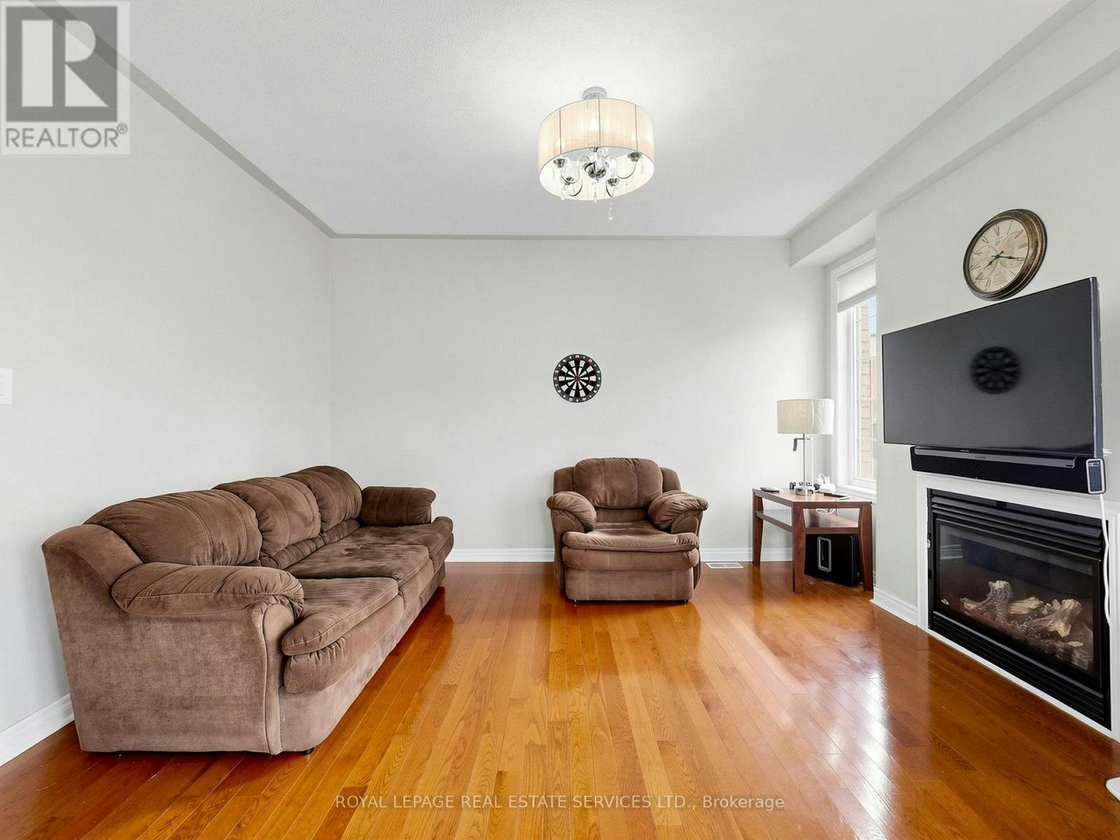 122 Juglans Crescent, Whitchurch-Stouffville, ON, L4A 1S5 - 7