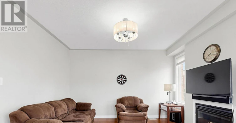122 Juglans Crescent, Whitchurch-Stouffville, ON, L4A 1S5 - 7