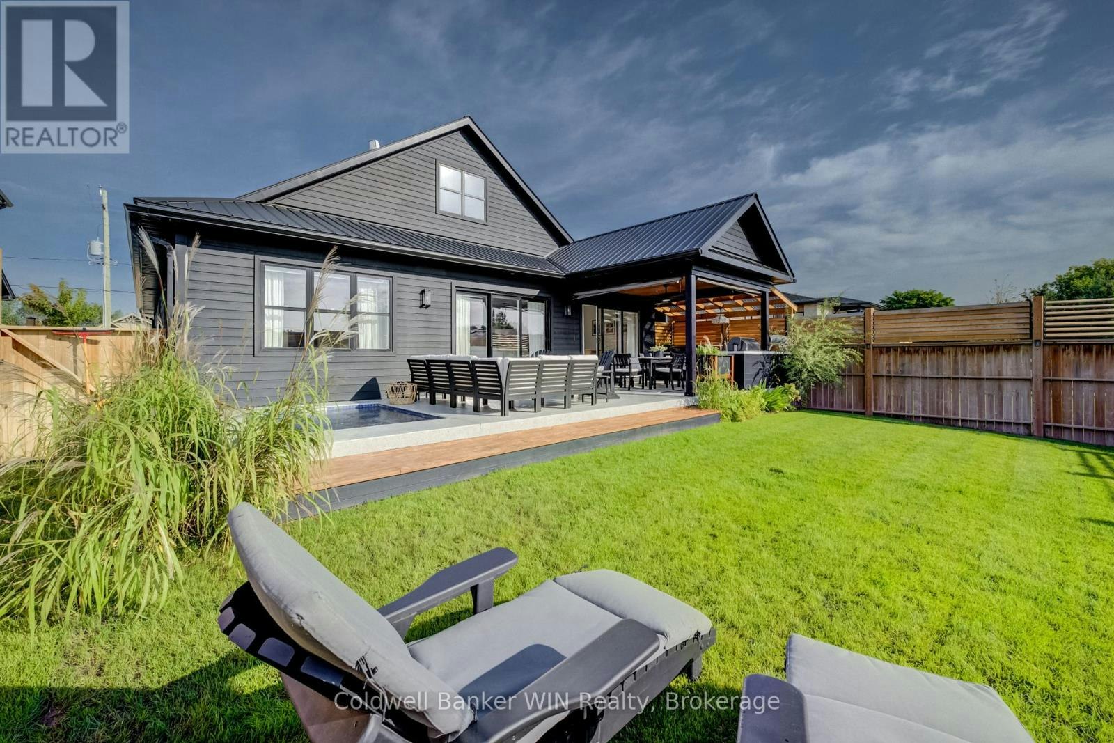 420 Wellington Street E, Wellington North, ON, N0G 2L4
