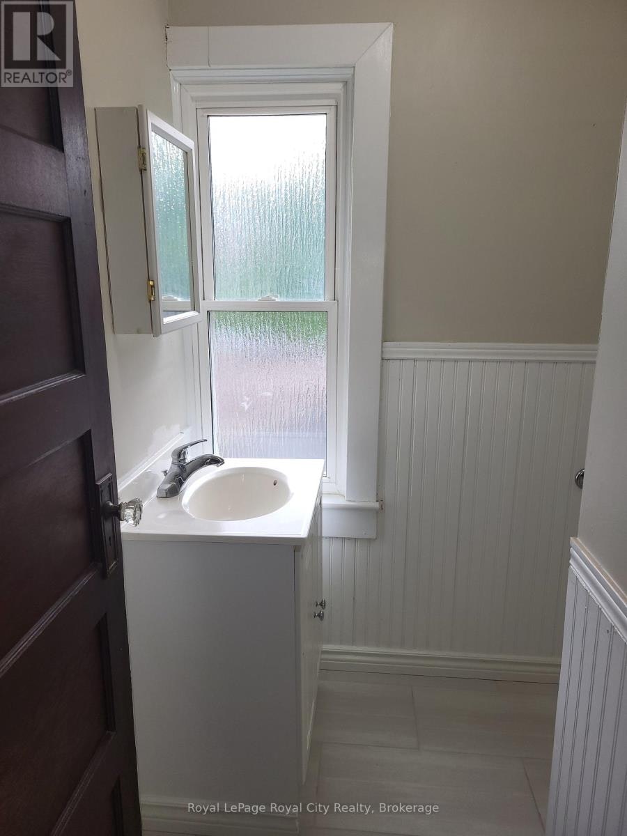 170 Arthur Street S, Guelph, ON, N1E 5K6 - 10