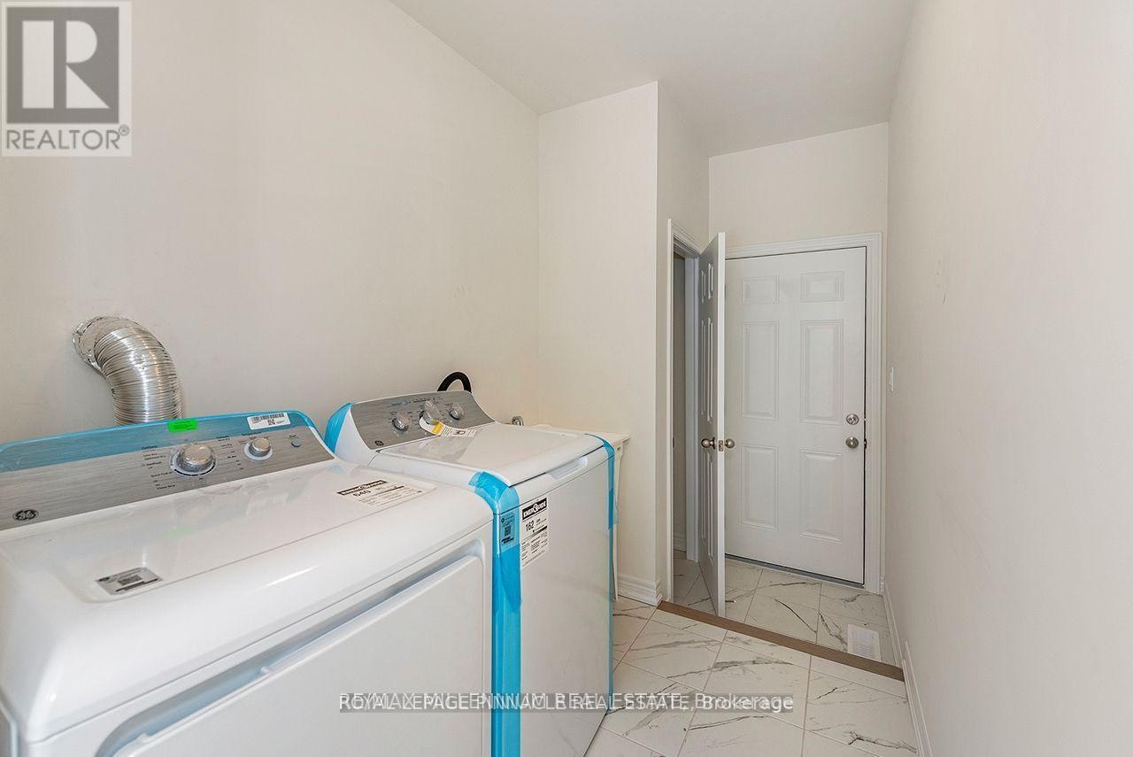 3904 Koenig Road, Burlington, ON, L7M 0Z5 - 15