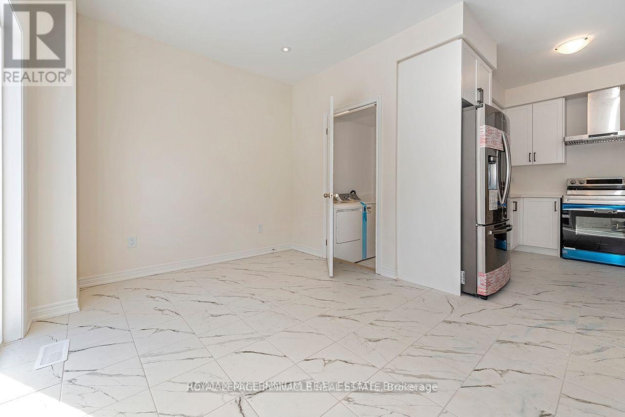 3904 Koenig Road, Burlington, ON, L7M 0Z5 - 8