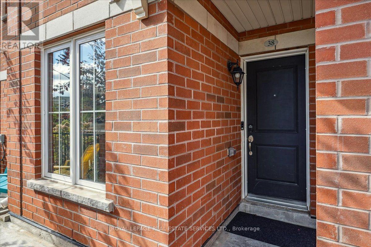 38-2480 Post Road, Oakville, ON, L6H 0G6 - 4