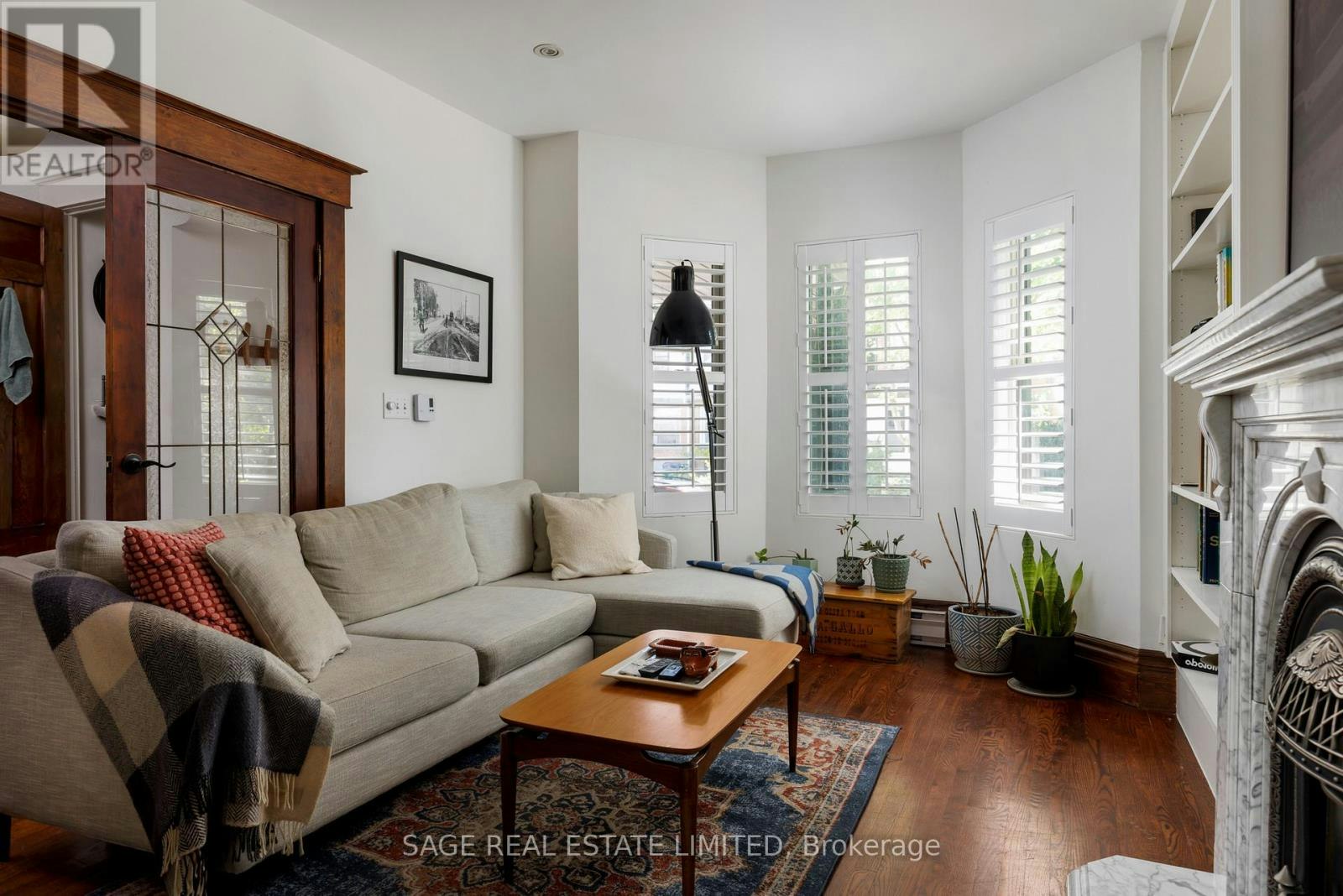 MAIN-32 Roblocke Avenue, Toronto, ON, M6G 3R7 - 8