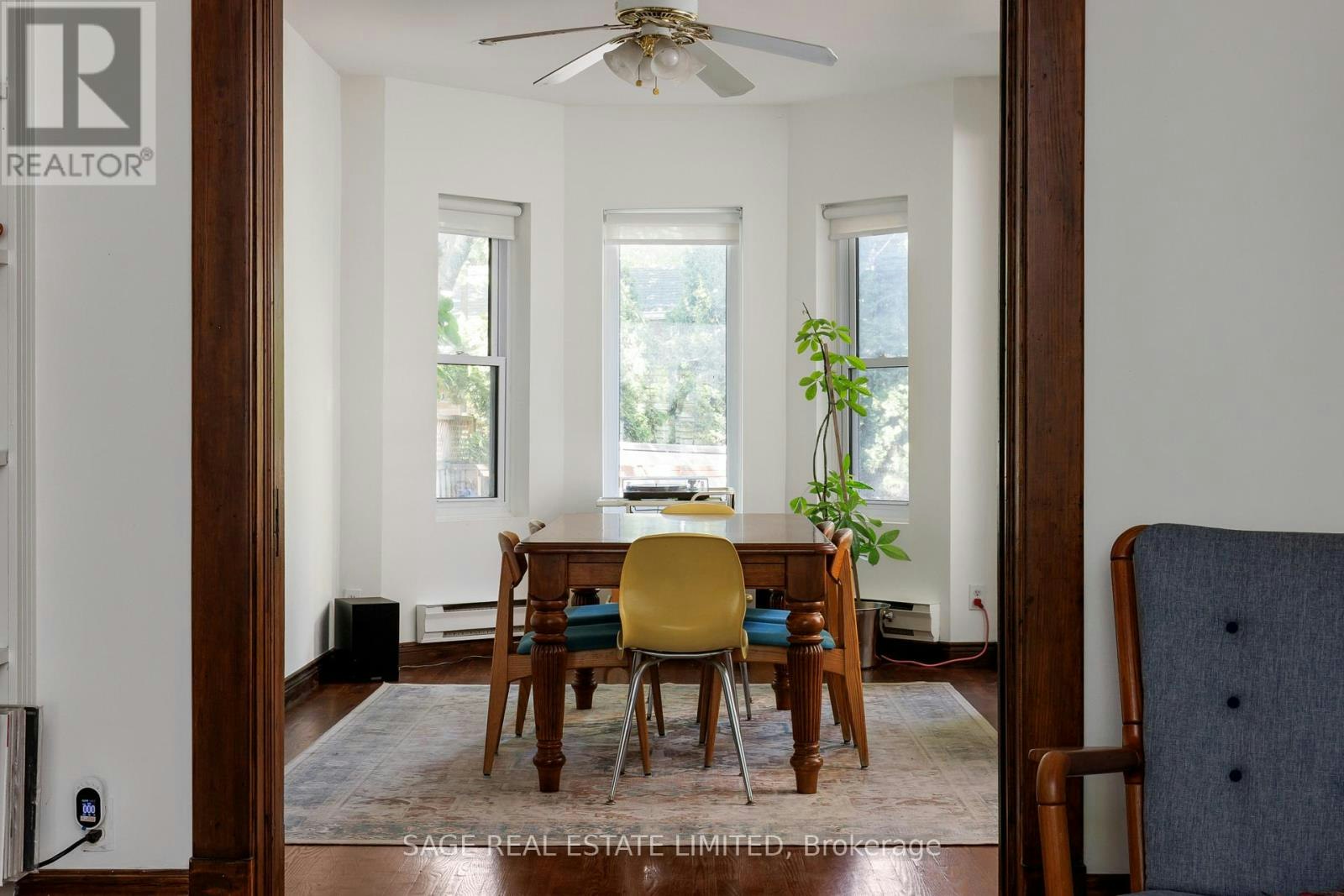 MAIN-32 Roblocke Avenue, Toronto, ON, M6G 3R7 - 11