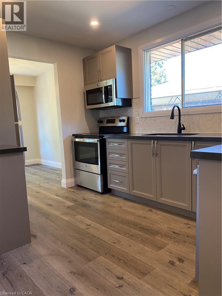 1-51 Highridge Avenue, Hamilton, ON, L8E 3J7 - 7