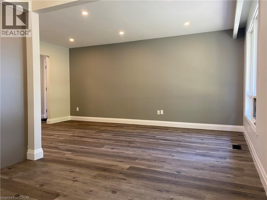 1-51 Highridge Avenue, Hamilton, ON, L8E 3J7 - 2