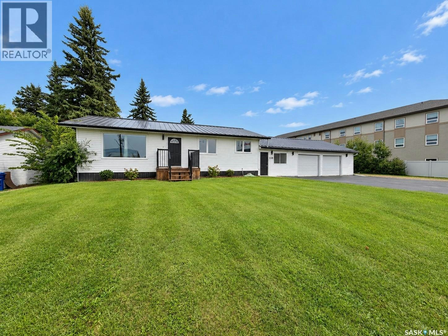 110 Wright Road, Moosomin, SK, S0G 3N0