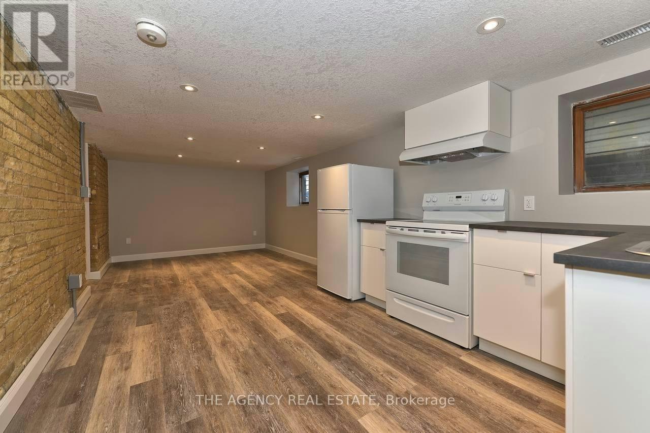 870 Queens Avenue, London, ON, N5W 3H6 - 4