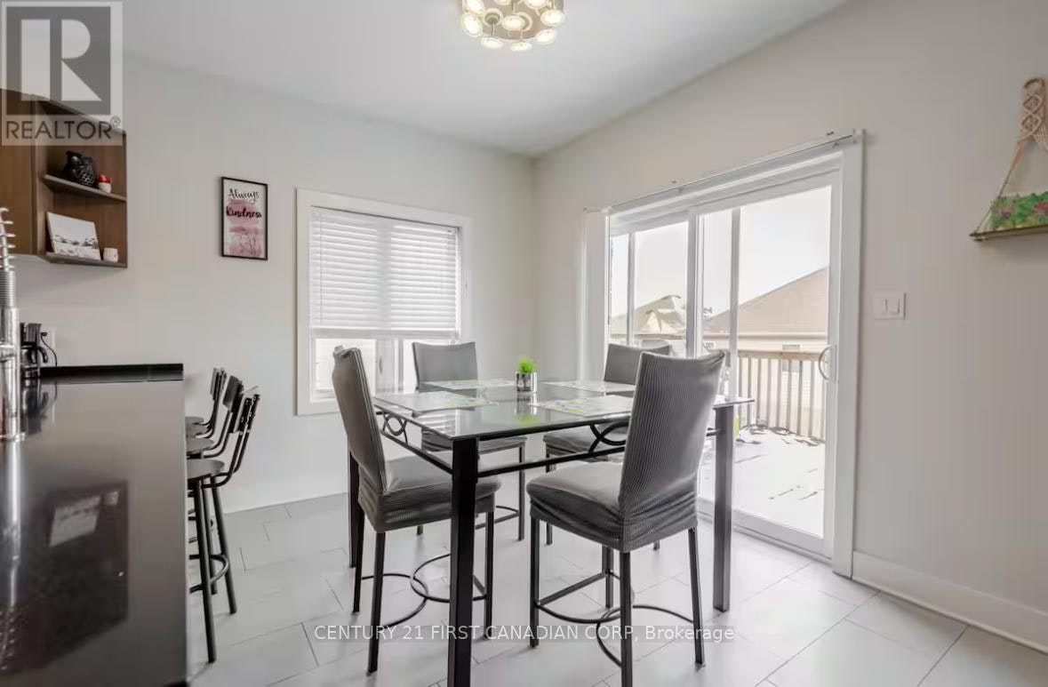 UPPER 11-2619 Sheffield Boulevard, London, ON, N6M 0G4 - 5