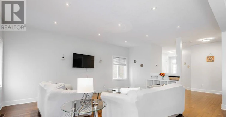 UPPER 11-2619 Sheffield Boulevard, London, ON, N6M 0G4 - 7