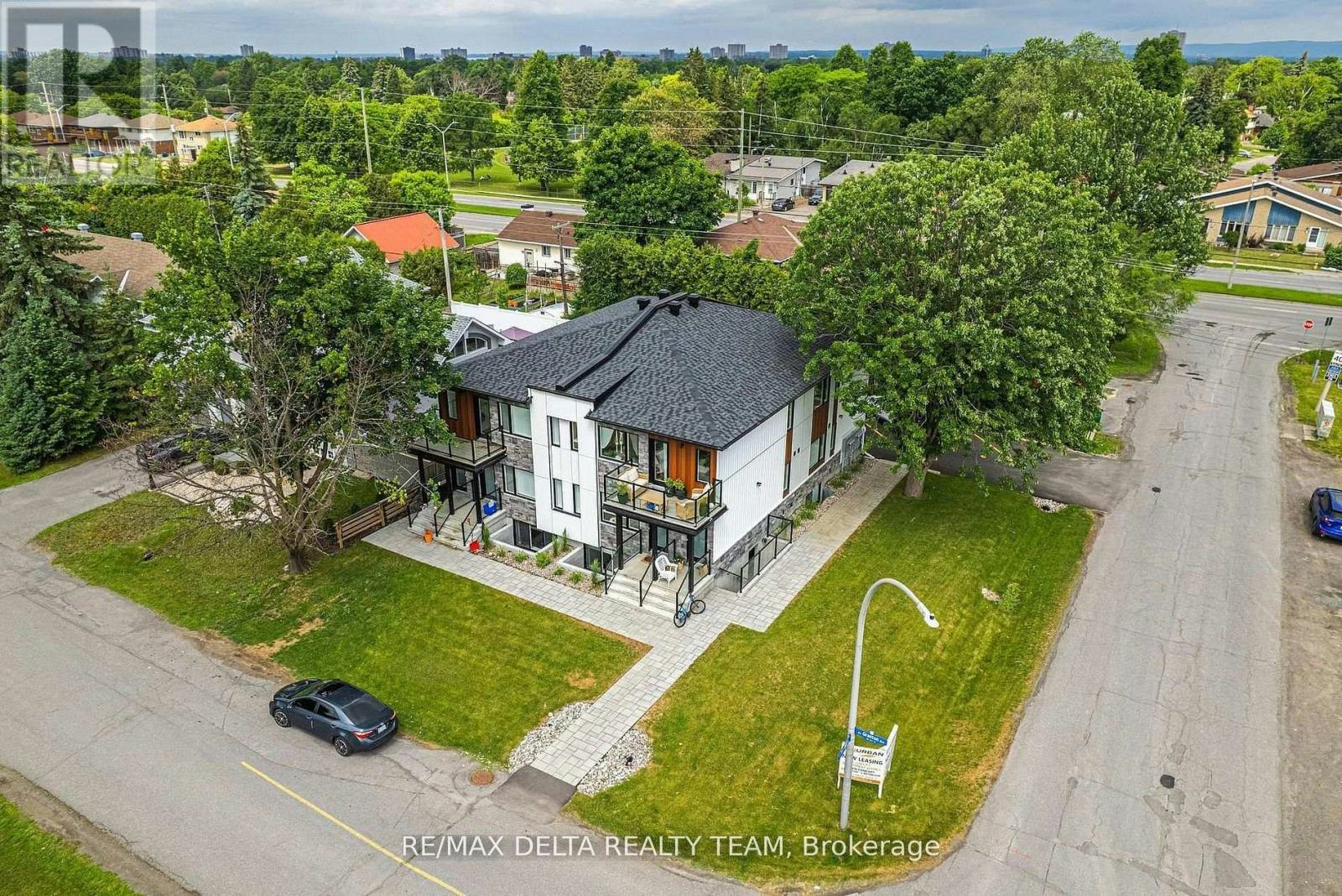 3-77A Granton Avenue, Ottawa, ON, K2G 1L2 - 3