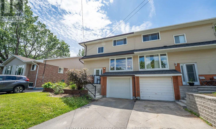 25 Sovereign Drive