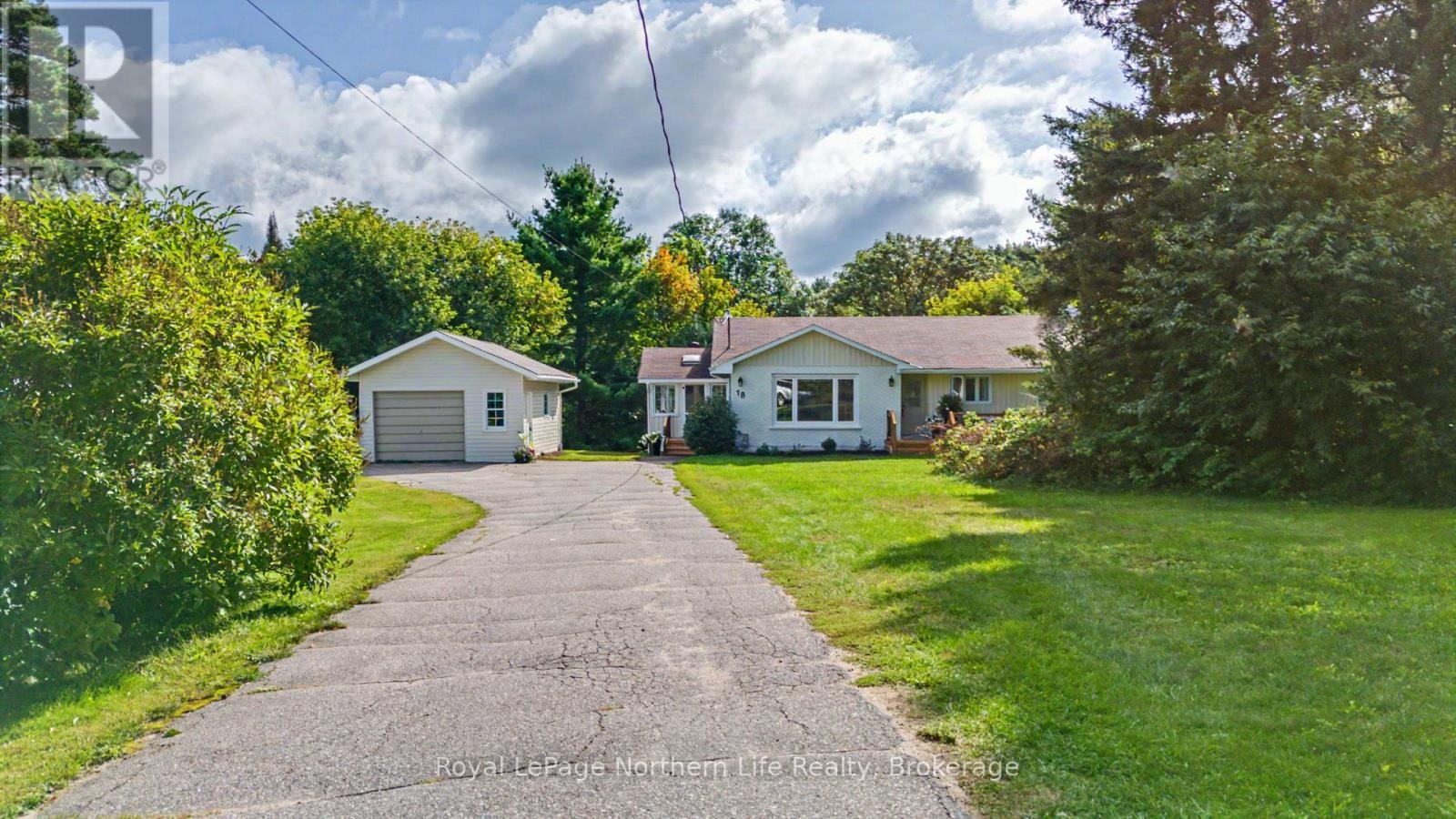 18 Big Bend Avenue, Powassan, ON, P0H 1Z0
