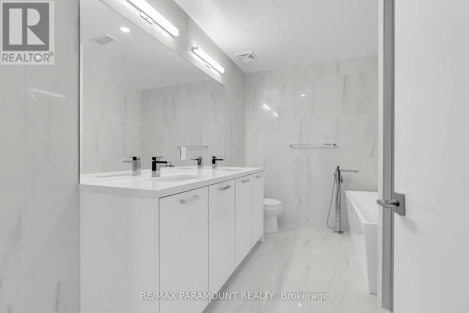 PH02-284 King Street E, Toronto, ON, M5A 0K3 - 34