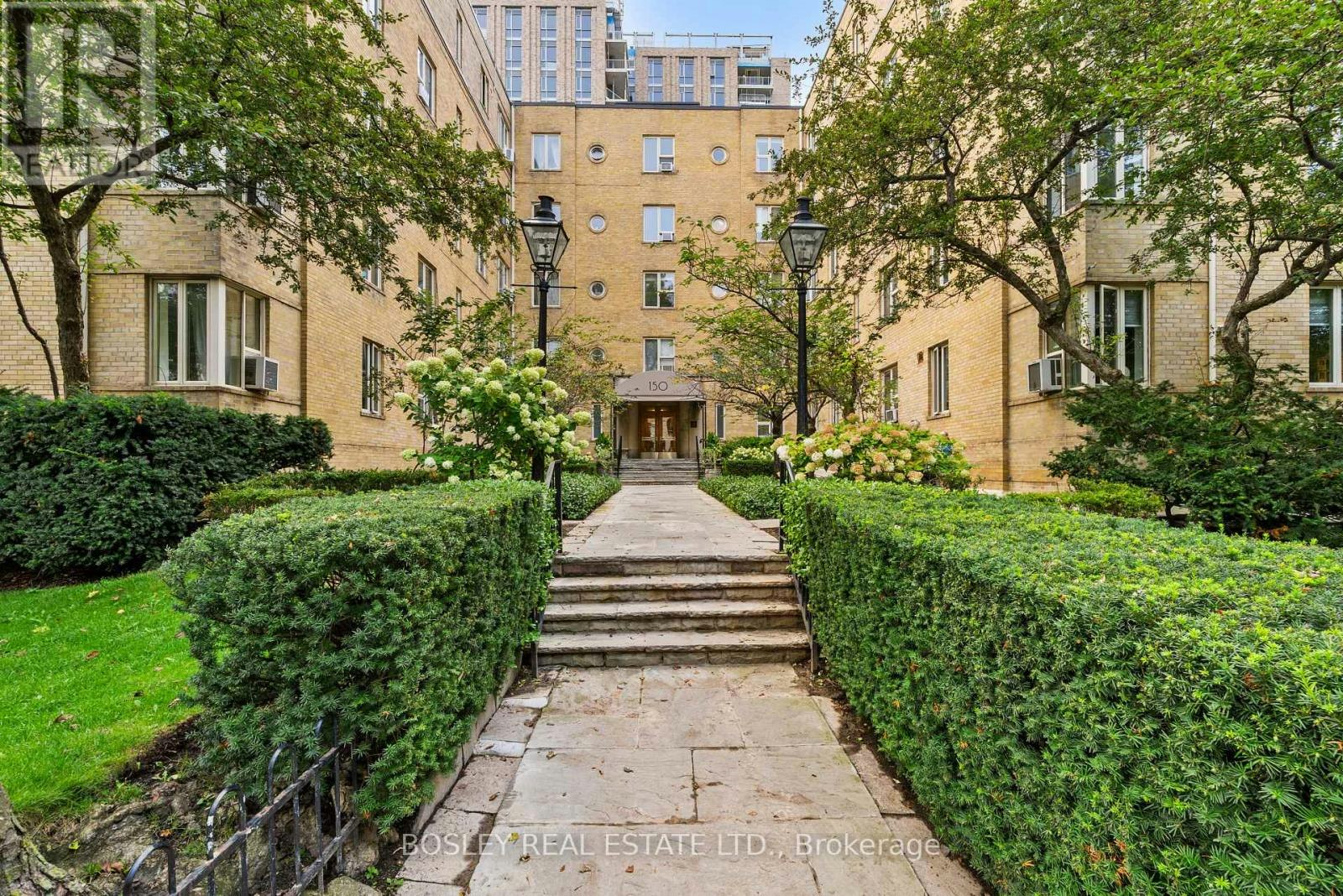 210-150 Farnham Avenue, Toronto, ON, M4V 1H5