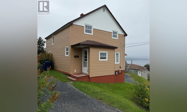 32 Fudges Road