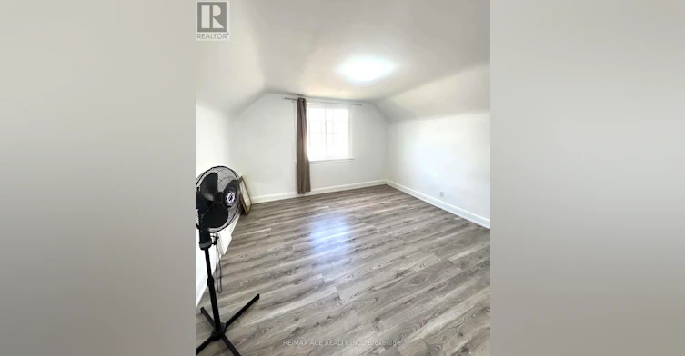 MAIN-4 Jeanette Street, Toronto, ON, M1M 3G1 - 11