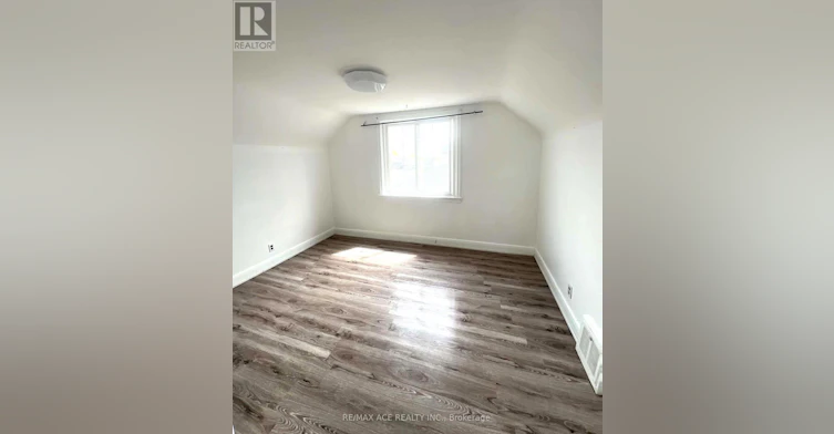 MAIN-4 Jeanette Street, Toronto, ON, M1M 3G1 - 10