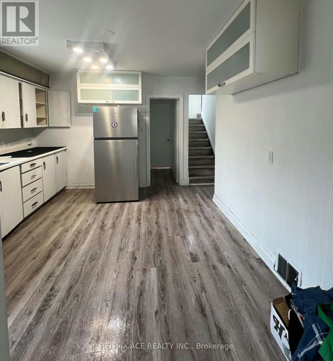 MAIN-4 Jeanette Street, Toronto, ON, M1M 3G1 - 5
