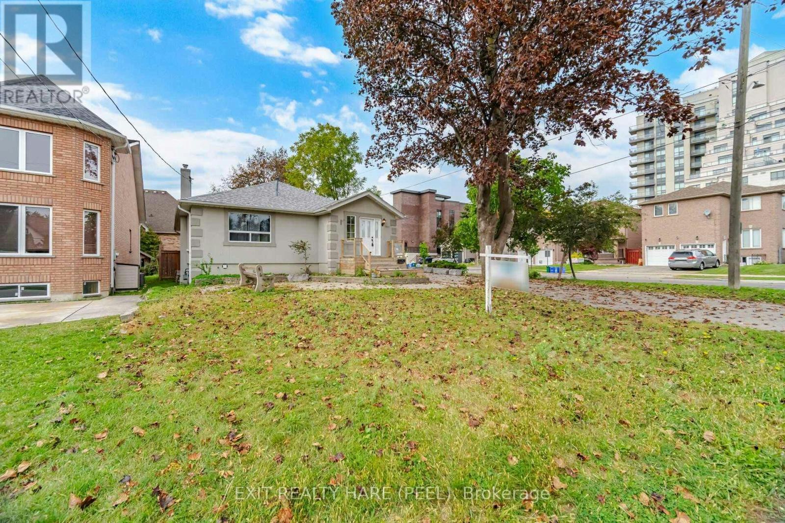 7698 Kipling Avenue, Vaughan, ON, L4L 1Y6 4