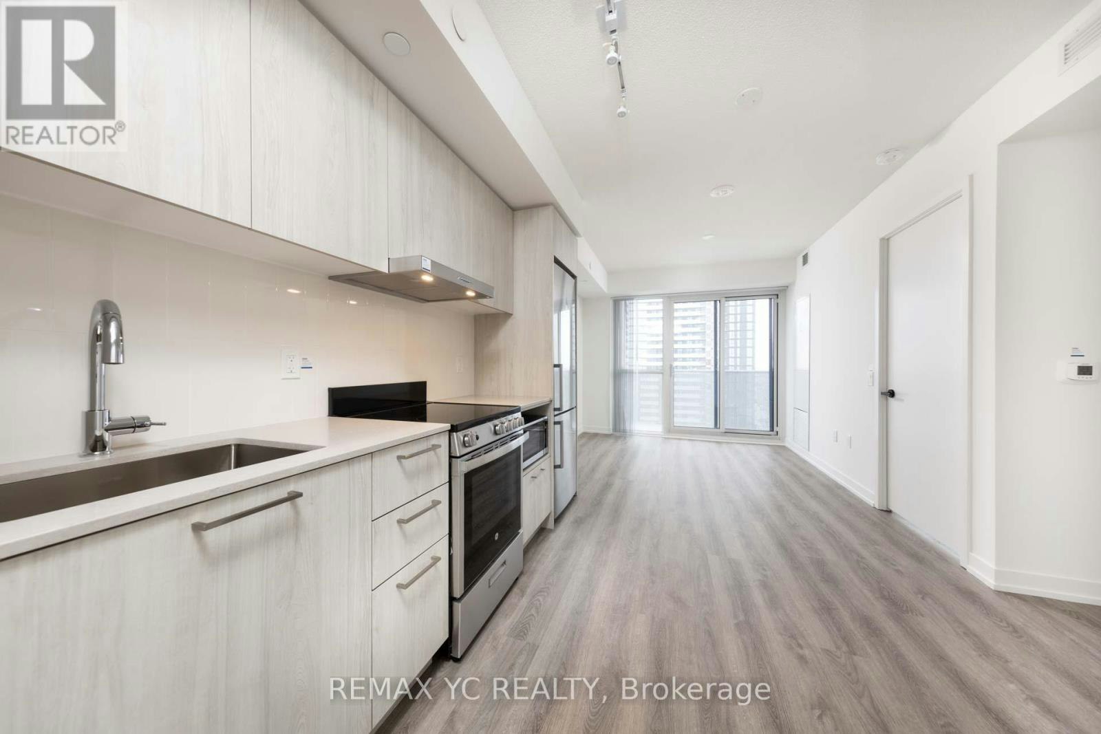 1817-195 Commerce Street, Vaughan, ON, L4K 0P9 - 6