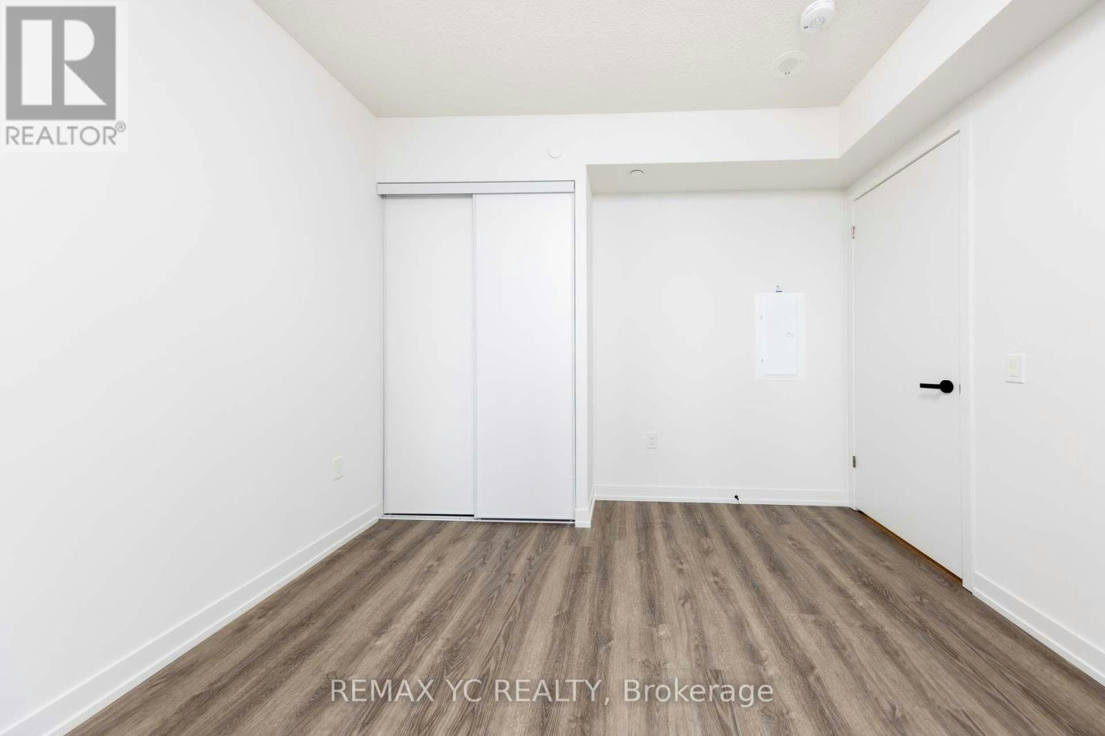 1817-195 Commerce Street, Vaughan, ON, L4K 0P9 - 13