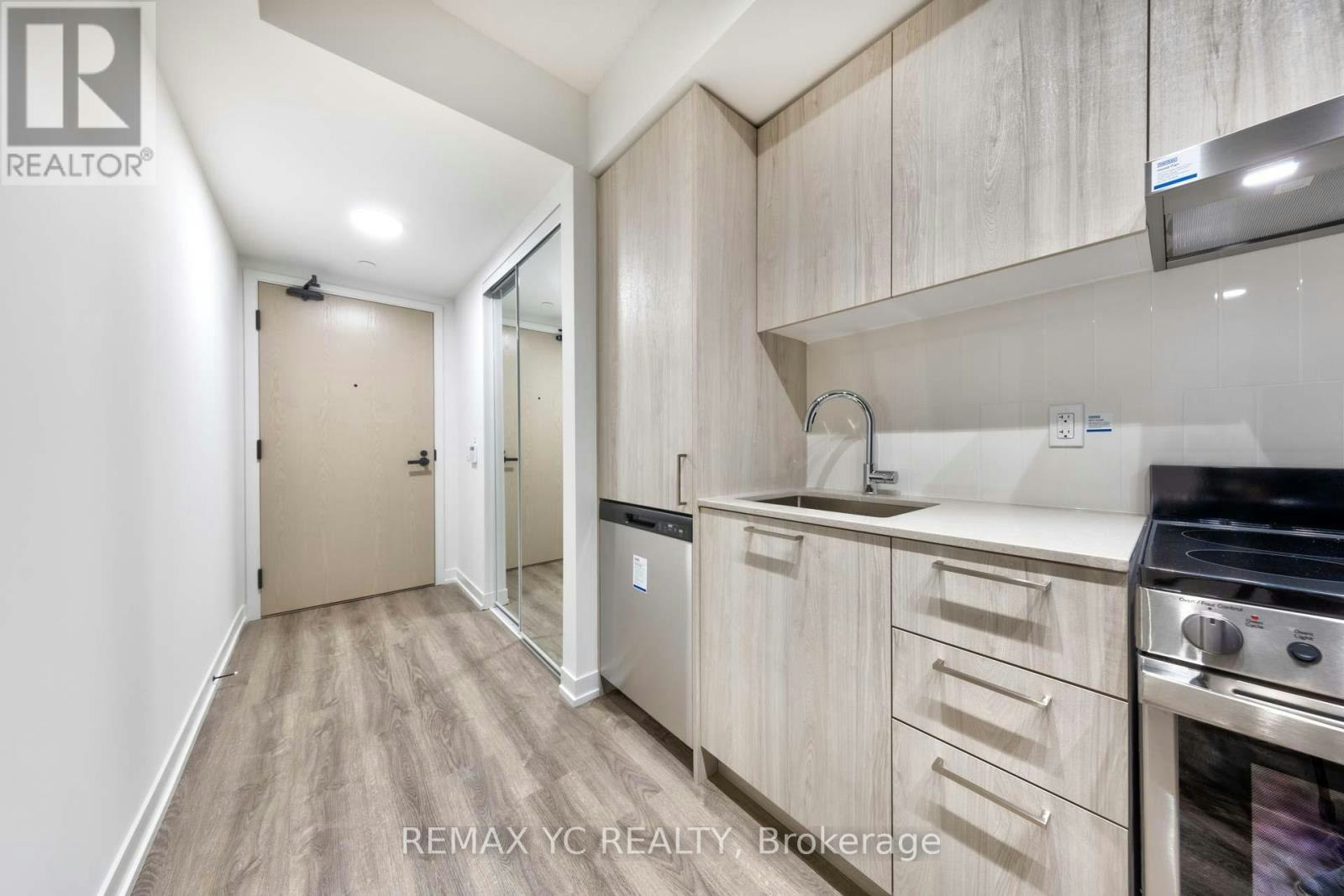 1817-195 Commerce Street, Vaughan, ON, L4K 0P9 - 4