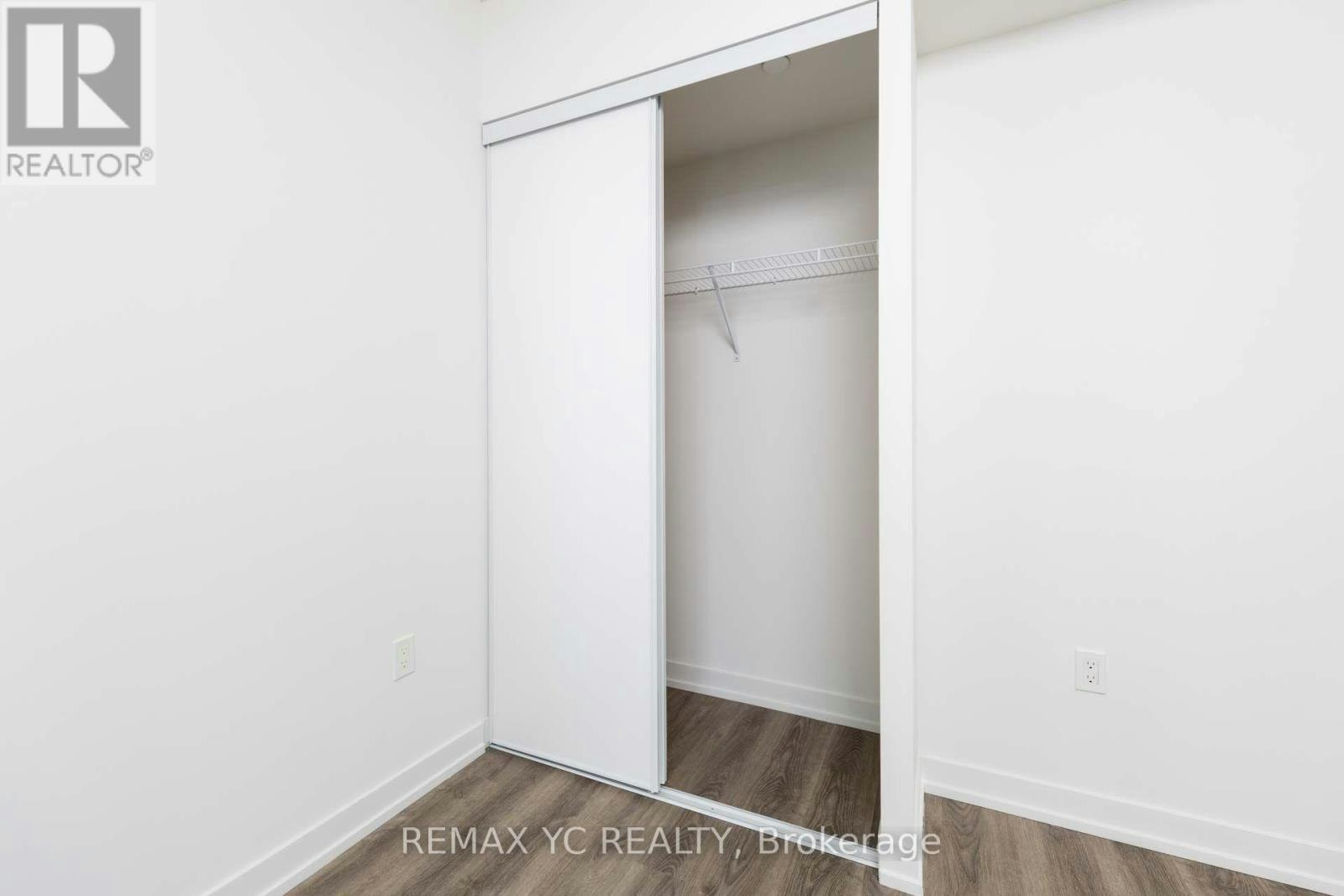 1817-195 Commerce Street, Vaughan, ON, L4K 0P9 - 14