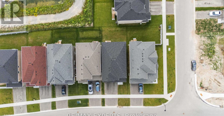 10 Lawrence D. Pridham Avenue, New Tecumseth, ON, L9R 1V4 - 41