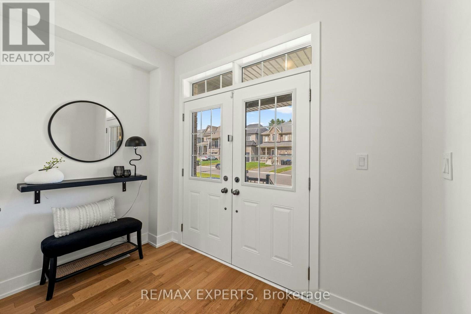 10 Lawrence D. Pridham Avenue, New Tecumseth, ON, L9R 1V4 - 5