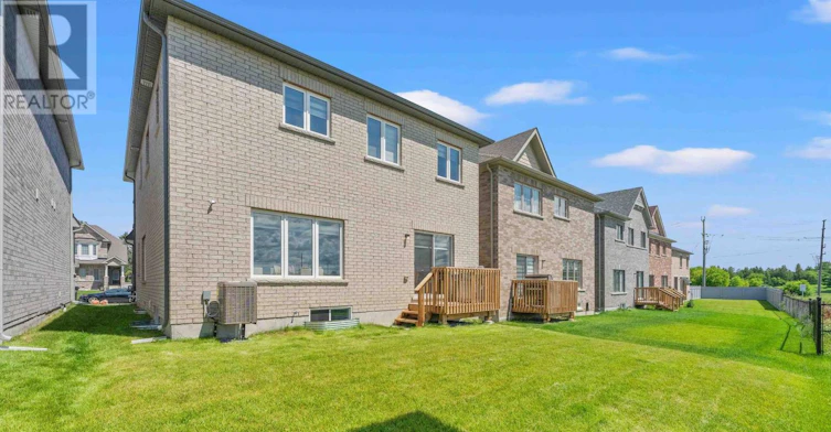 10 Lawrence D. Pridham Avenue, New Tecumseth, ON, L9R 1V4 - 37