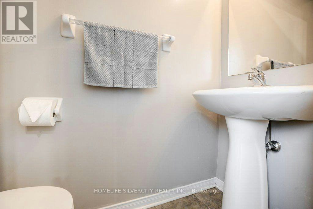 64-60 Fairwood Circle, Brampton, ON, L6R 0Y6 - 7