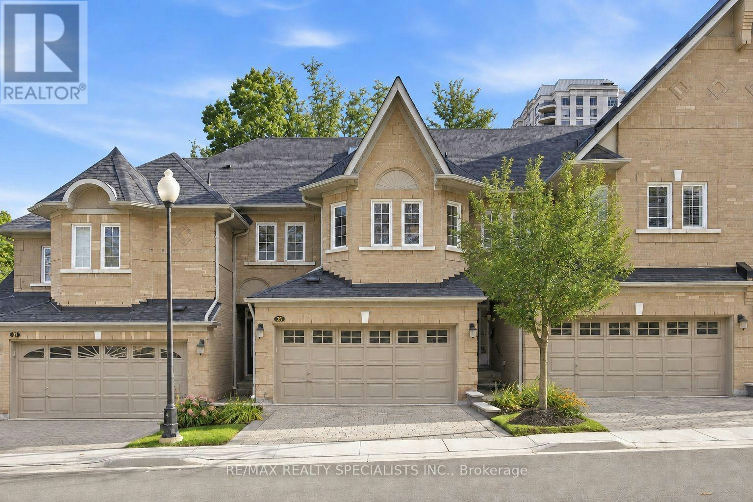 35-2000 The Collegeway, Mississauga, ON, L5L 5Y9